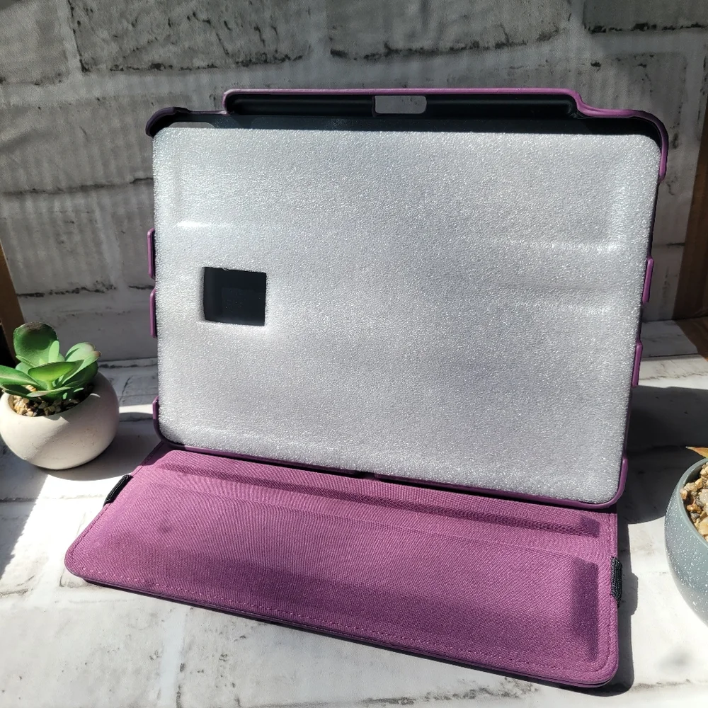 NWT! Fintie Protective case for tablet